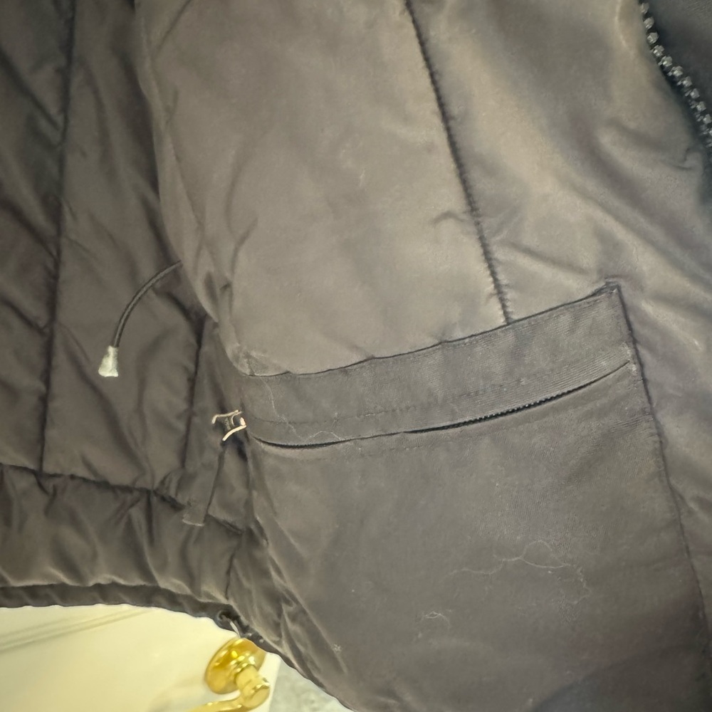 Men's Duluth Whaleback Black Winter Parka - Picture 6 of 8